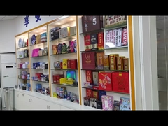 O biscoito retangular decorativo Tin Can CMYK enverniza latas vazias com tampa articulada